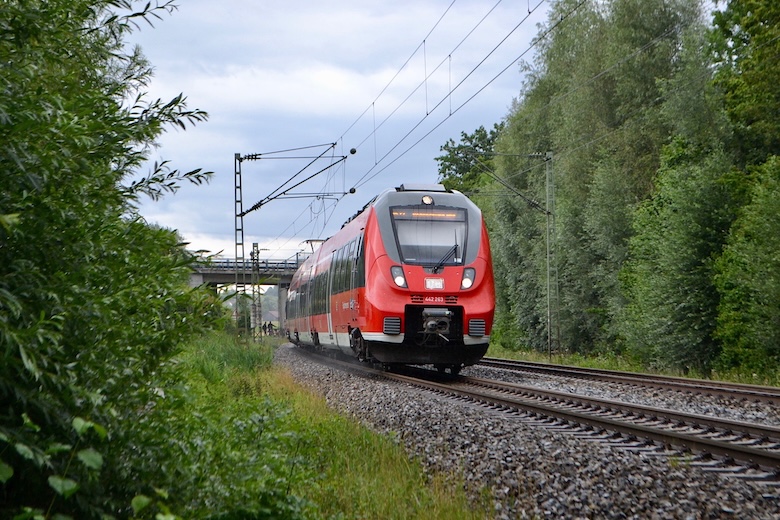 MUC_008_XL.jpg
