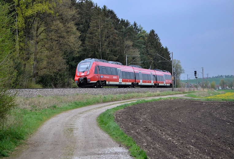 MUC_014_XL.jpg